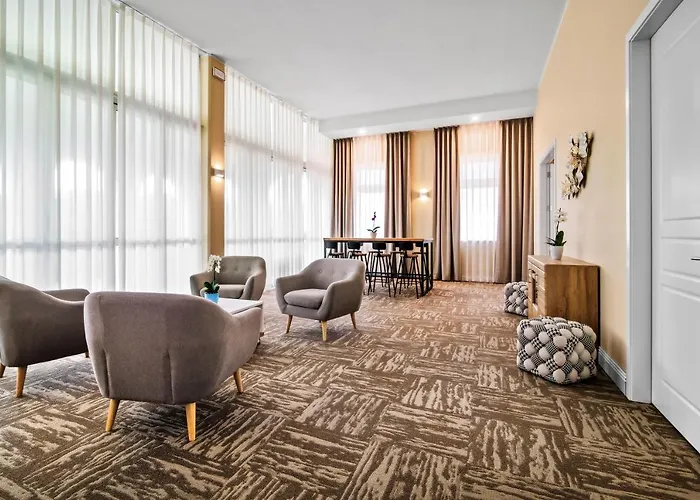 Hotel Toscanina Garni 4*