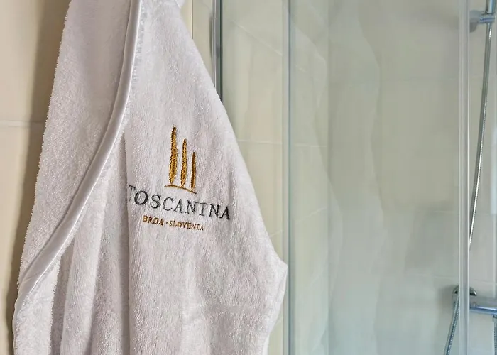 Toscanina Garni Hotel Dobrovo